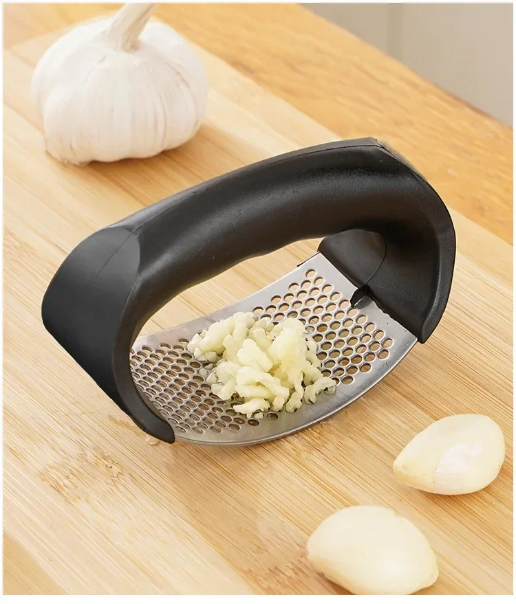 Triturador de Alho Manual em Aço Inoxidável – Prático e Durável